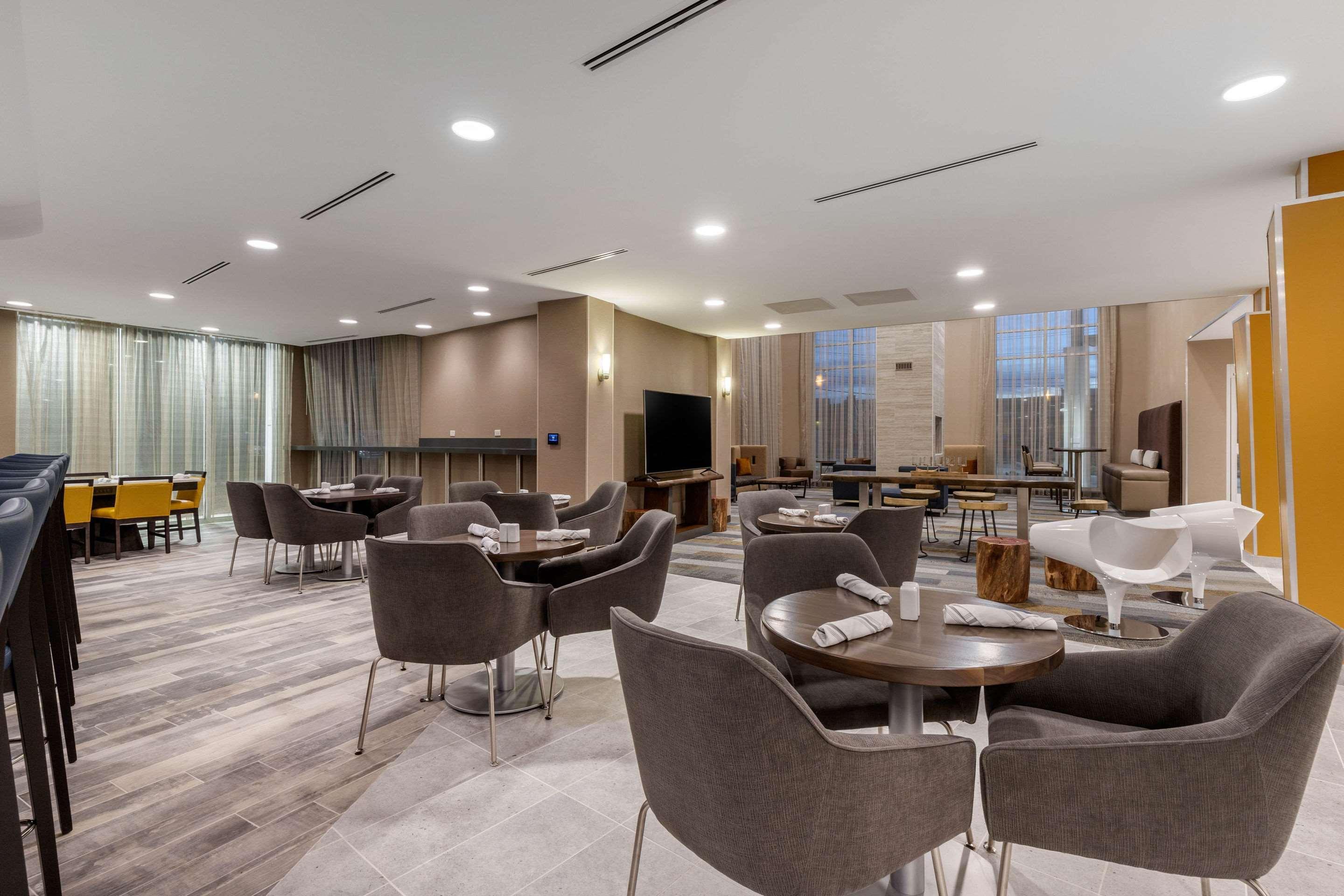 Cambria Hotel West Orange Buitenkant foto