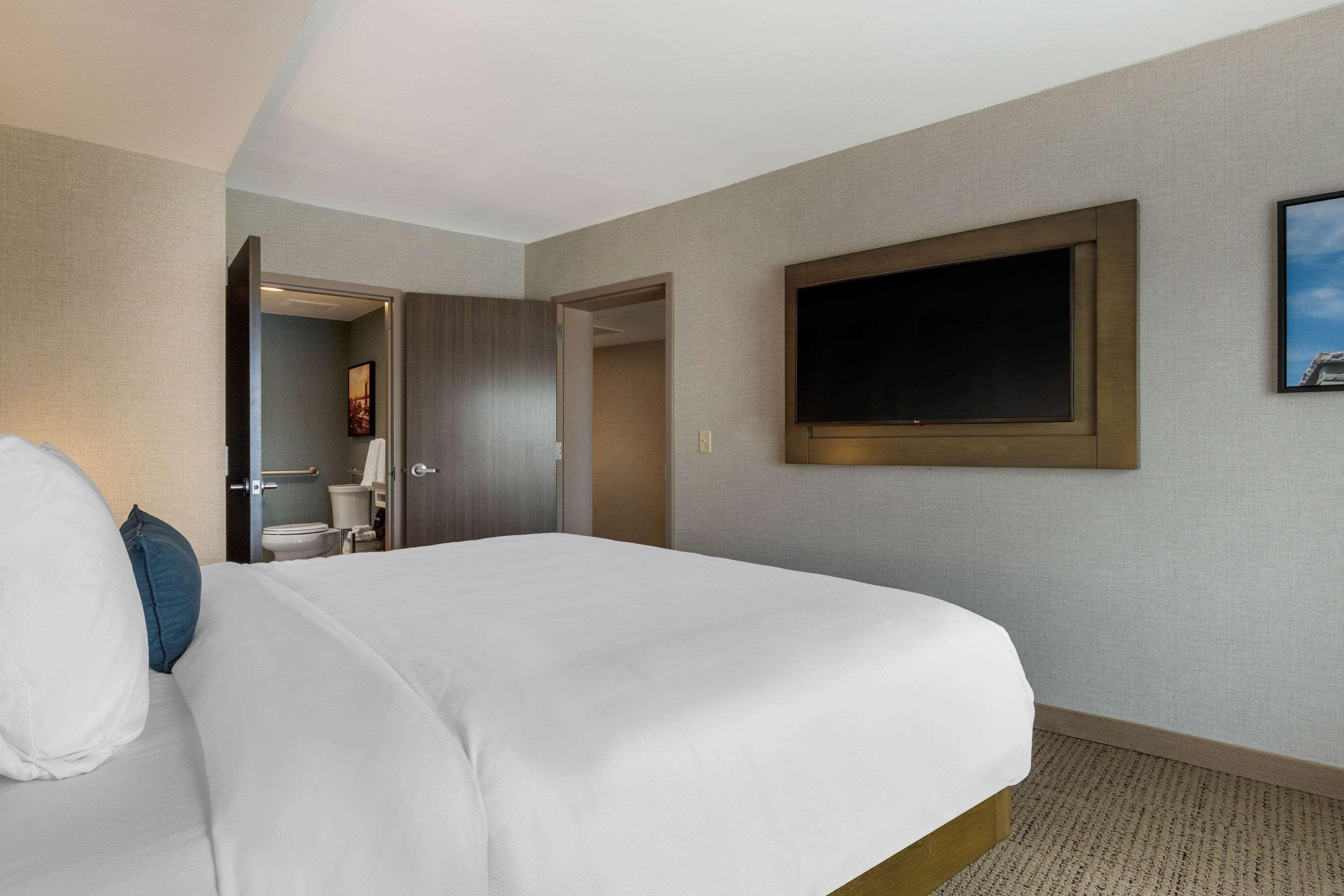 Cambria Hotel West Orange Buitenkant foto